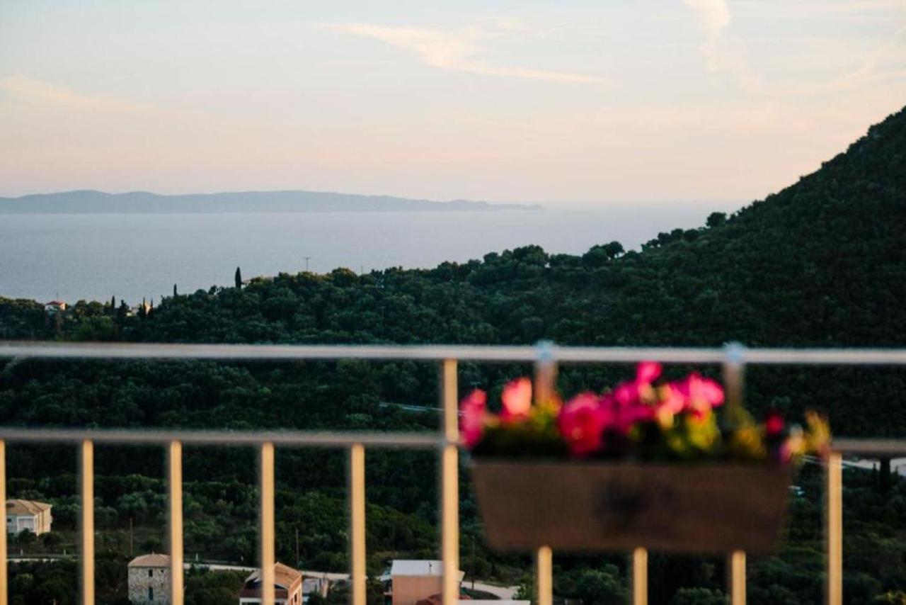 Villa "Mons & Mare" Perdika  Exterior foto